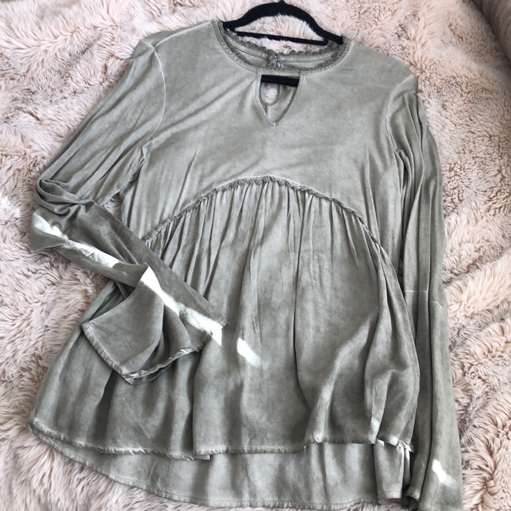 Knox rose green pilgrim top